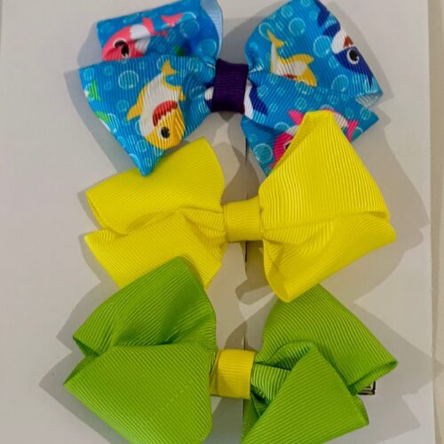 Tripple decker: Baby Shark,Yellow and Green Hair Bows Mini